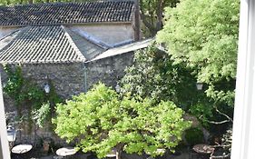 La Figuiere Fontaine de Vaucluse